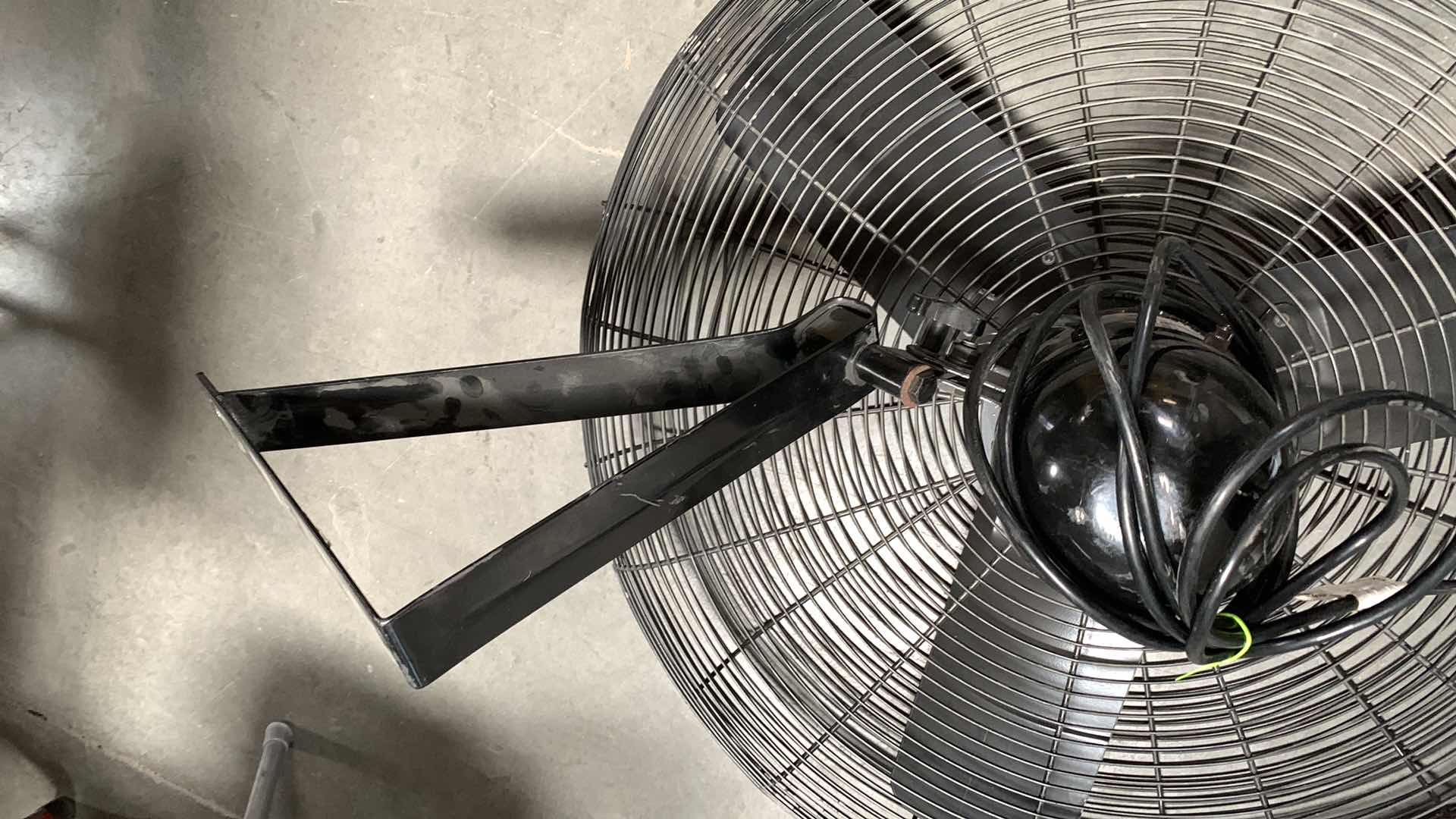 Photo 2 of AIR KING HIGH VELOCITY 28” METAL INDUSTRIAL FAN WITH WALL MOUNT