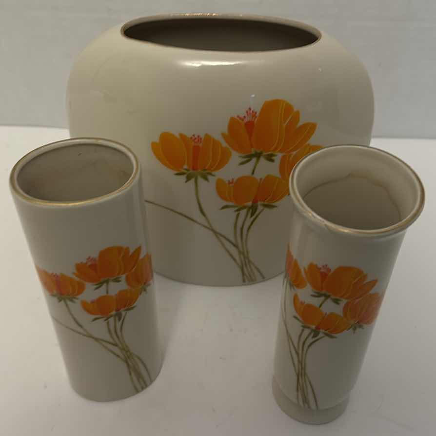 Photo 4 of SET OF 3 OTAGIRI JAPAN POPPY VASES