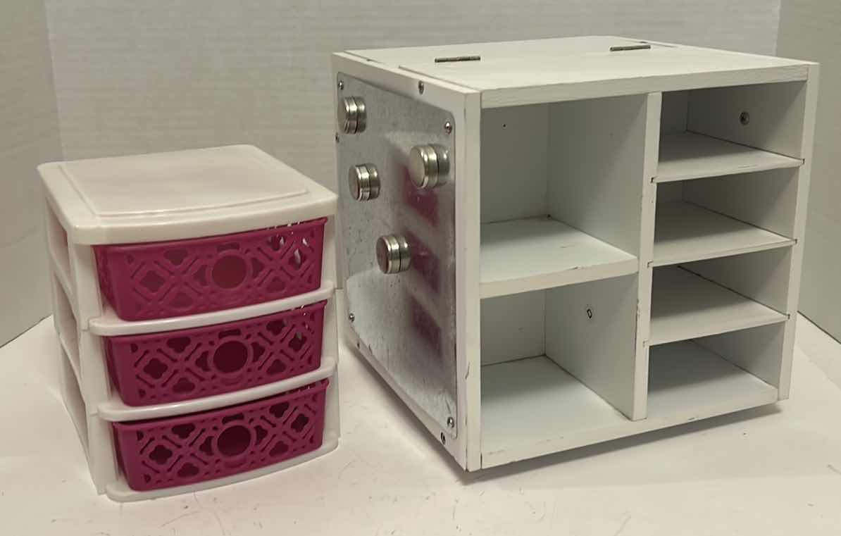 Photo 1 of SMALL STORAGE CONTAINERS
PINK DRAWERS CONTAINER 8”L X 6”W X 6 1/2”H
WHITE WOODEN CONTAINER 9”L X 9”W X 9”H