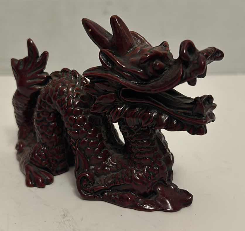 Photo 4 of ASIAN DECOR, VINTAGE CHOPSTICK HOLDER, BURGUNDY CHINESE DRAGON, VINTAGE CHINESE HAND-PAINTED GLASS