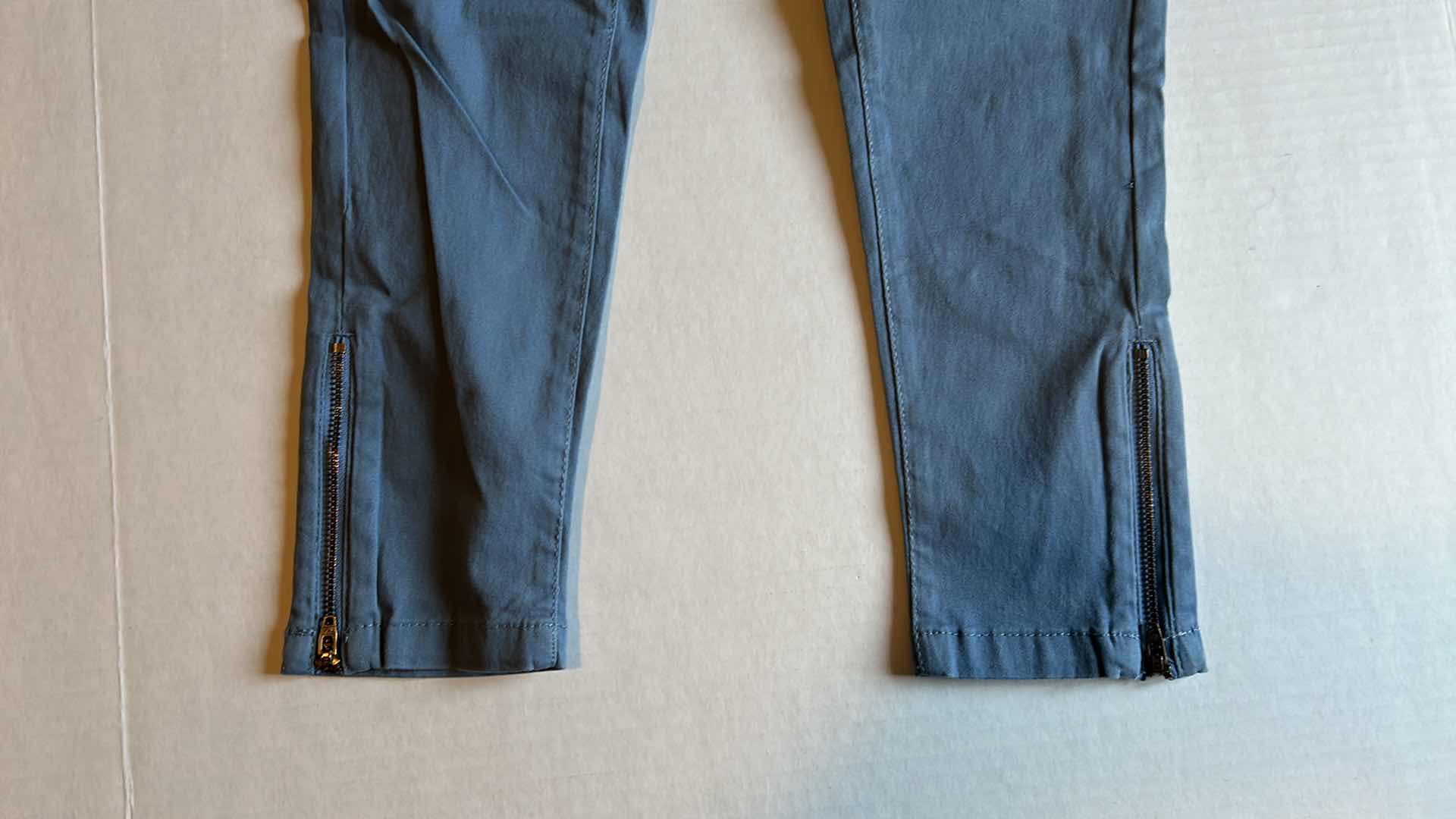 Photo 3 of BONGO SIZE 3 JUNIORS JEANS