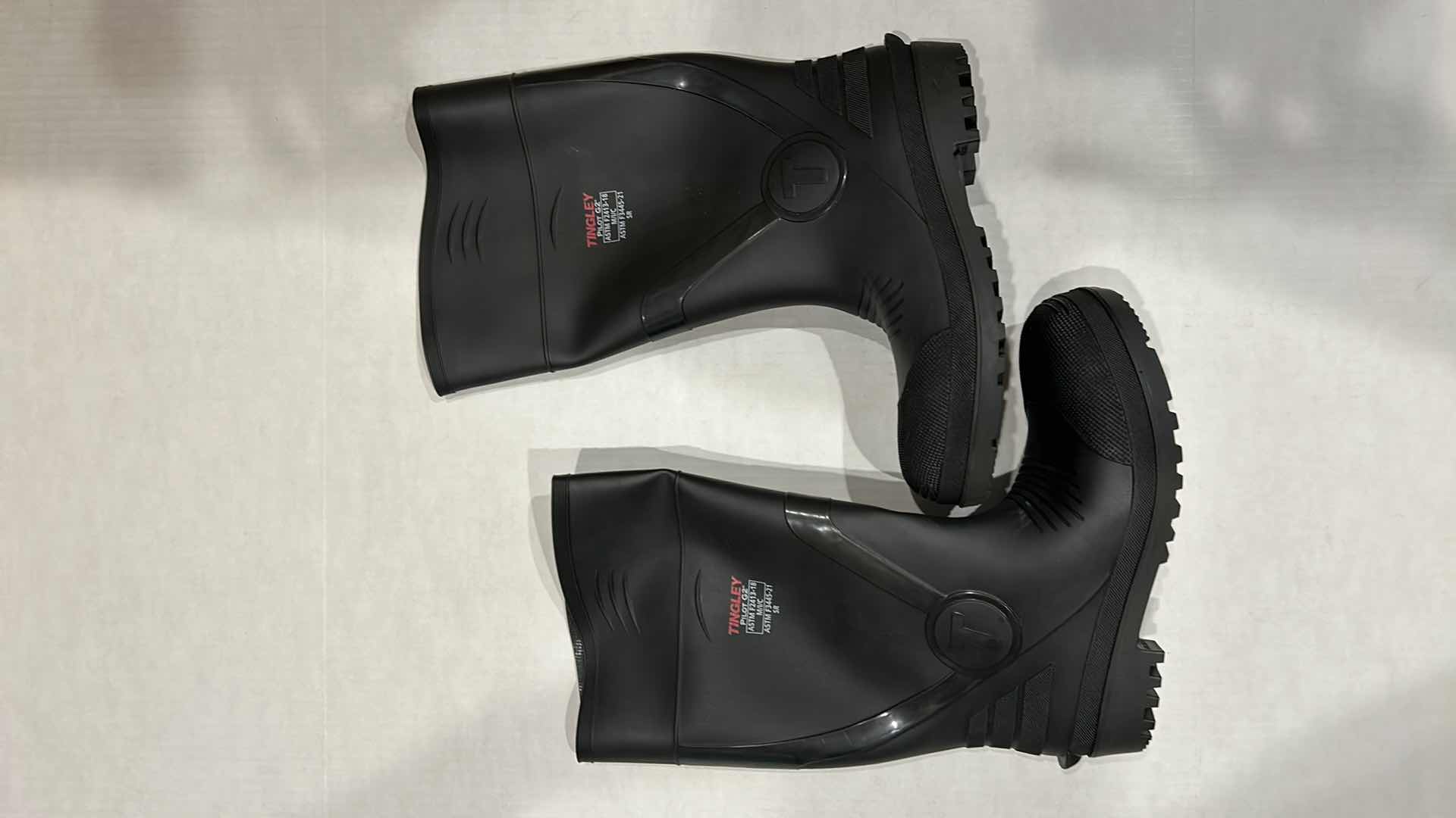 Photo 1 of TINGLEY RUBBER BOOTS SIZE 12