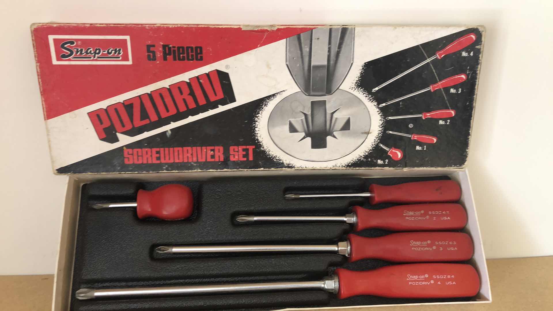 Photo 1 of VINTAGE SNAP-ON 5 PIECE POZIDRIV SCREWDRIVER SET SSDZ-50