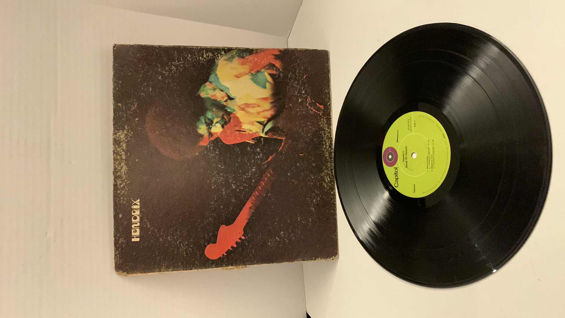 Photo 1 of JIMI HENDRIX “BAND OF GYPSYS” RECORD ALBUM