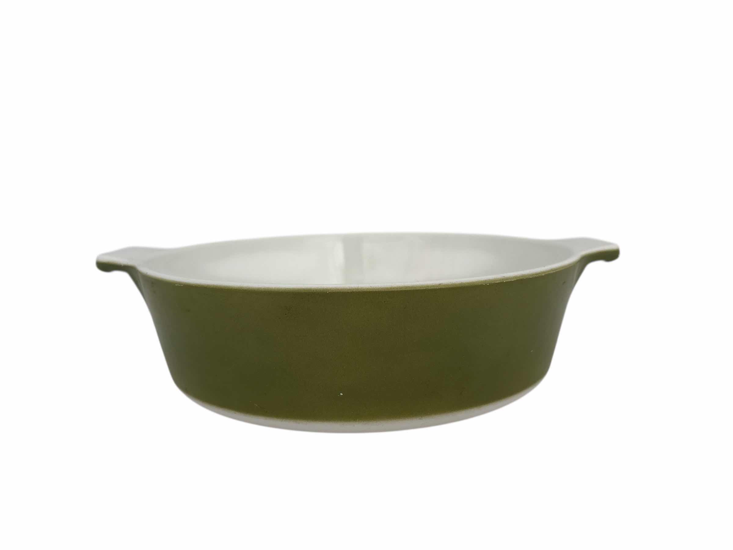 Photo 1 of $47 VINTAGE CORNING WARE AVOCADO GREEN 1QT