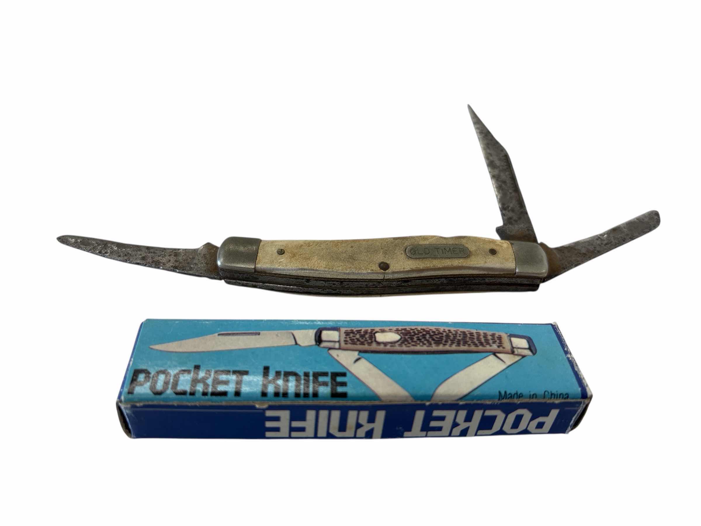 Photo 1 of $35 (2)PCS VINTAGE SCHRADE OLD TIMER3-BLADE POCKET KNIFE 5.75 AND SNAKE WHITTER KNIFE