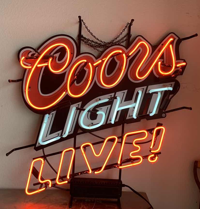 Photo 1 of COORS LIGHT LIVE BEER NEON SIGN 30” X 30”