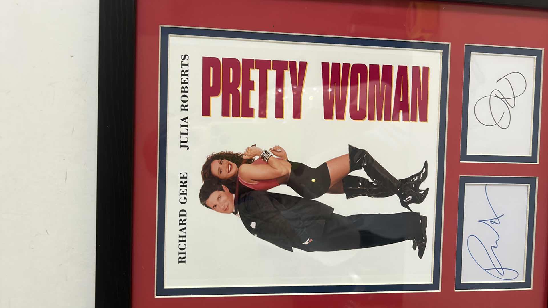 Photo 2 of CELEBRITY AUTOGRAPHED PHOTO - PRETTY WOMAN- RICHARD GERE & JULIA ROBERTS WITH LETTER OF AUTHENTICITY FRAMED 12 1/2” x 15 1/2”