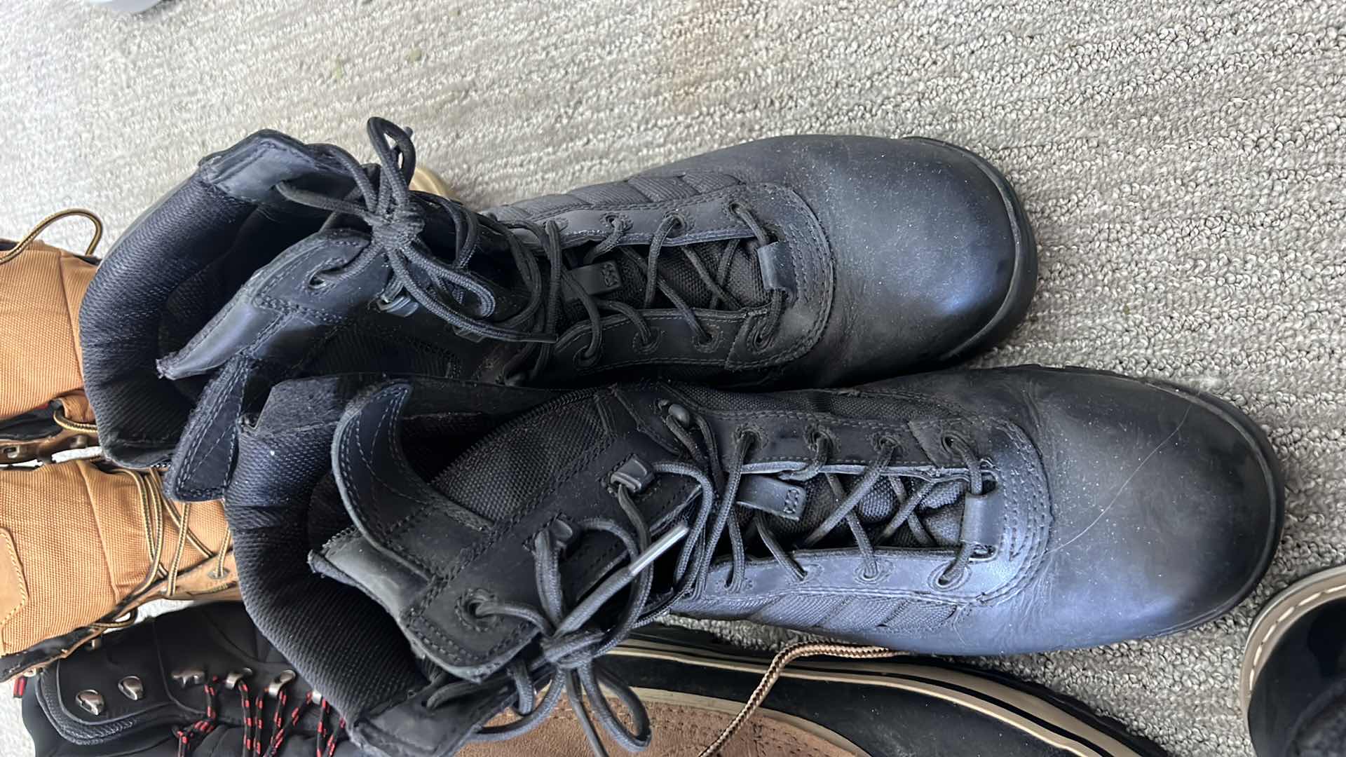 Photo 4 of 5 PAIRS - MEN’S WORK BOOTS (SIZE 12)