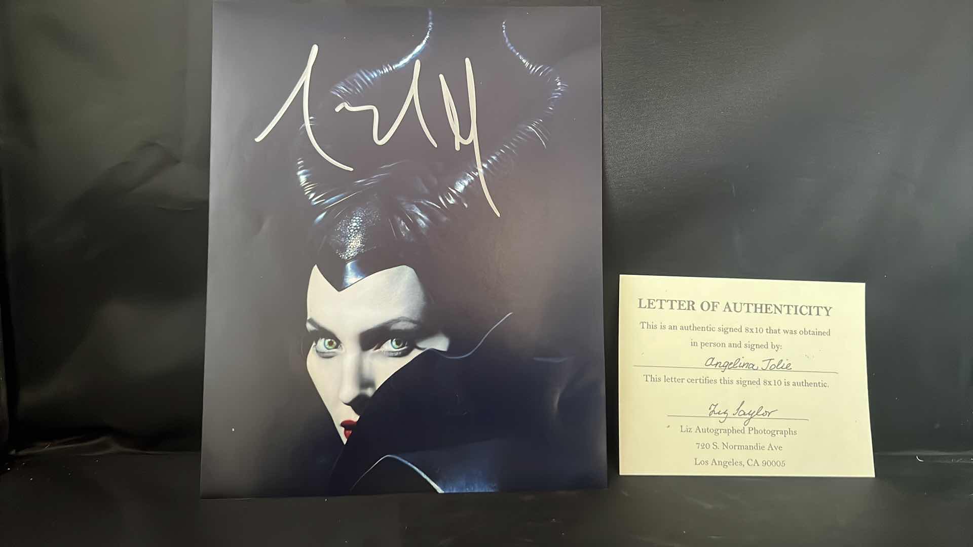 Photo 1 of ANGELINA JOLIE- SIGNED AUTOGRAPHED PHOTO W LETTER OF AUTHENTICITY 8” x 10”