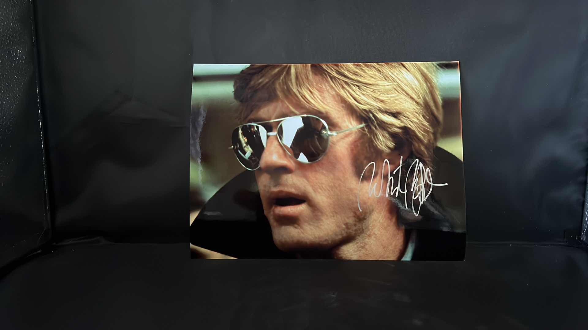 Photo 1 of ROBERT REDFORD - SIGNED AUTOGRAPHED PICTURE W LETTER OF AUTHENTICITY