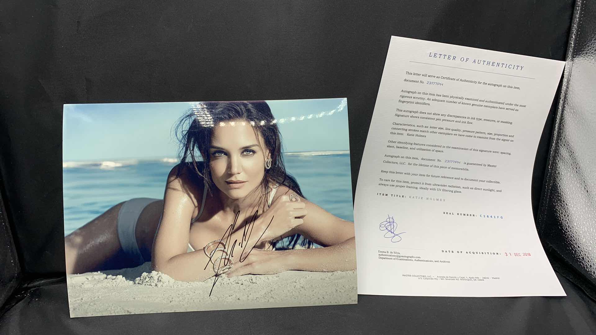 Photo 1 of KATIE HOLMES - SIGNED AUTOGRAPHED PHOTO W LETTER OF AUTHENTICITY 8” X 10”