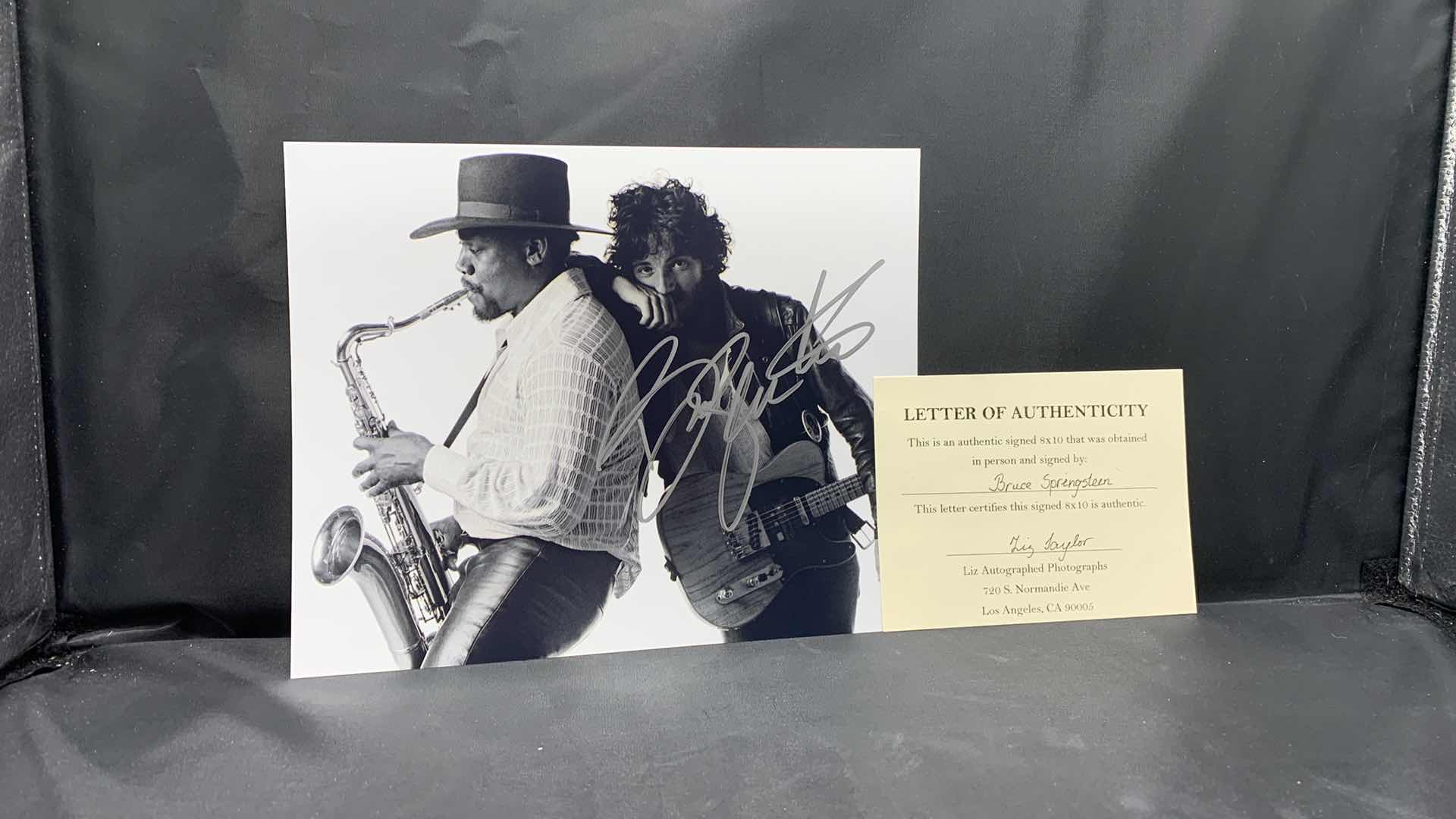 Photo 1 of BRUCE SPRINGSTEEN - SIGNED AUTOGRAPHED PHOTO W LETTER OF AUTHENTICITY 8” X 10”