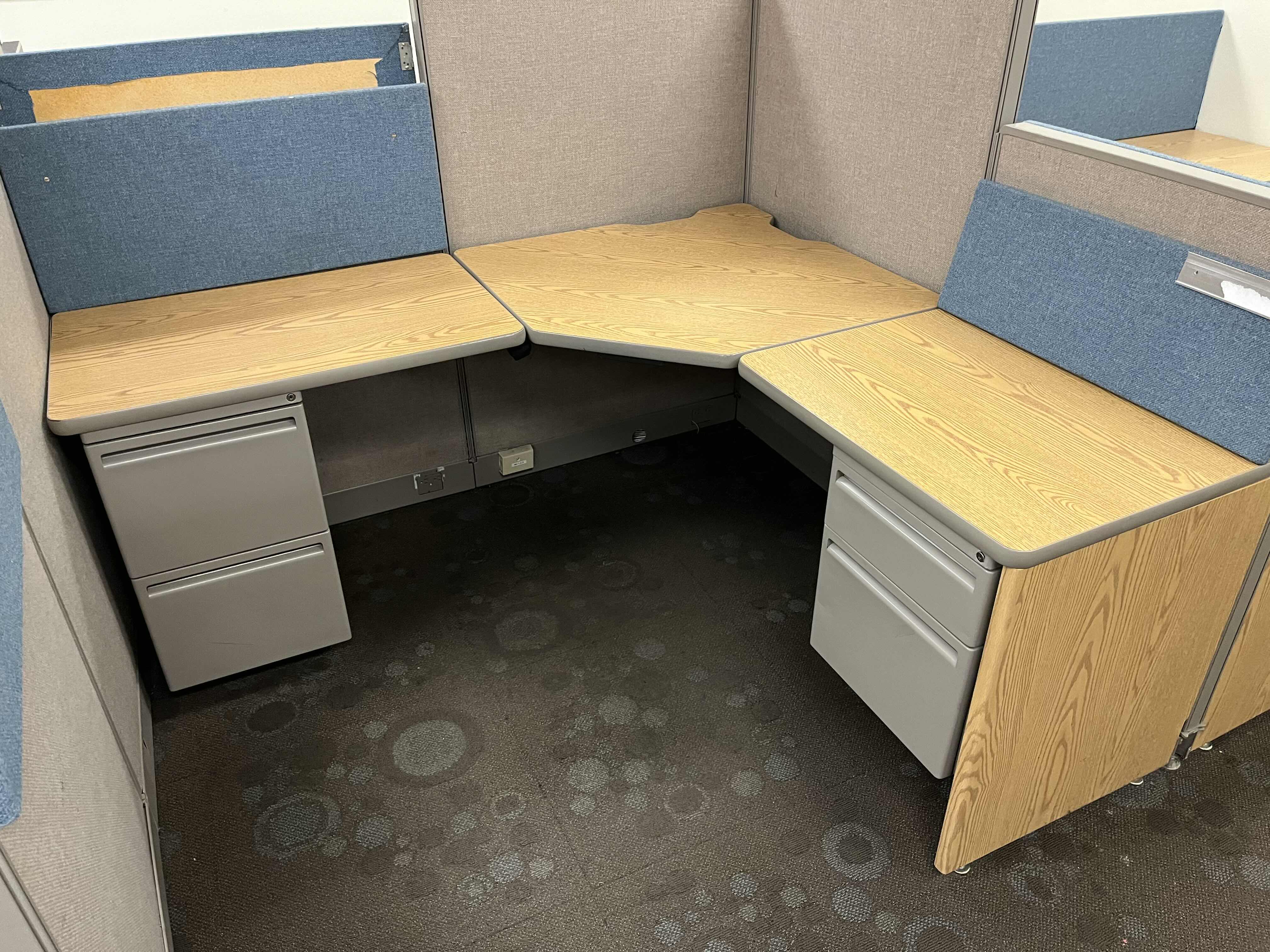 Photo 4 of HAWORTH BUILT IN CUBICLE L SHAPE OFFICE DESKS (4) W CUBICLE PANELS 
(OVERALL DIMENSIONS 151” X 135” H56”) READ NOTES