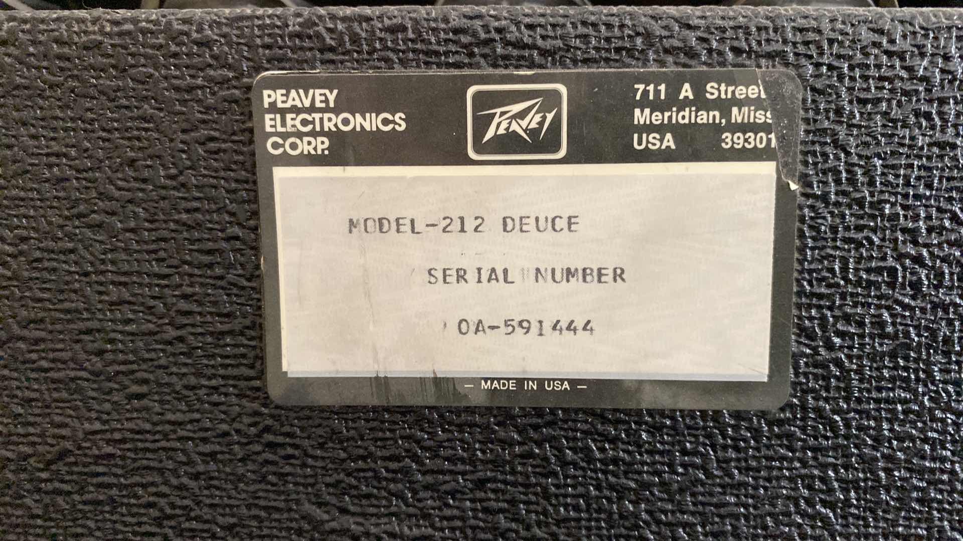 Photo 3 of PEAVEY  ELECTRONICS MODEL 212 VT SERIES DEUCE AMPLIFIER 26“ x 10“ H 20”