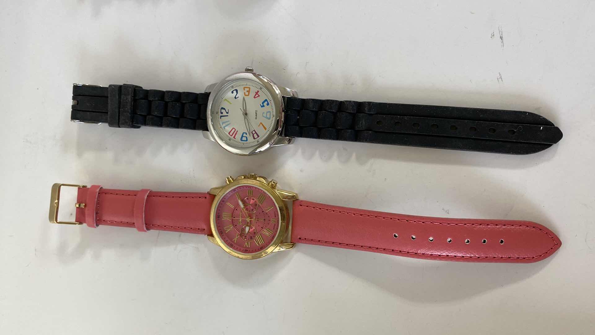 Photo 2 of WOMENS FASHION WATCHES