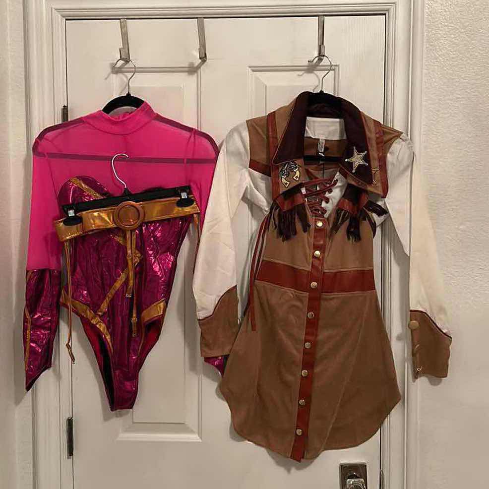 Photo 1 of 2 WOMENS COSTUMES SIZE S/M