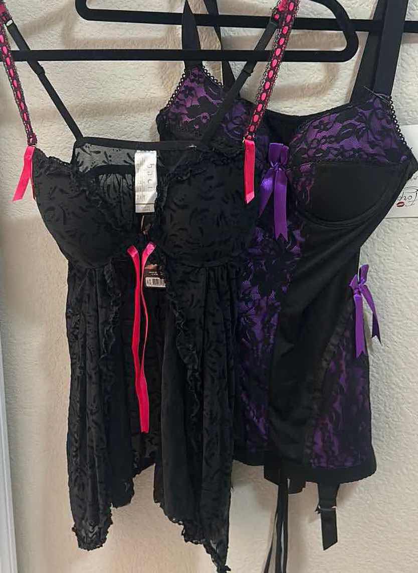 Photo 6 of 2 WOMENS LINGERIE SIZE SMALL