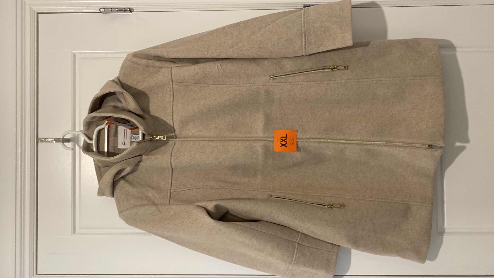 Photo 1 of NEWV WITH TAGS WOMENS SIZE XXL TWO BY VINCE CAMUTO COAT WITH HOOD