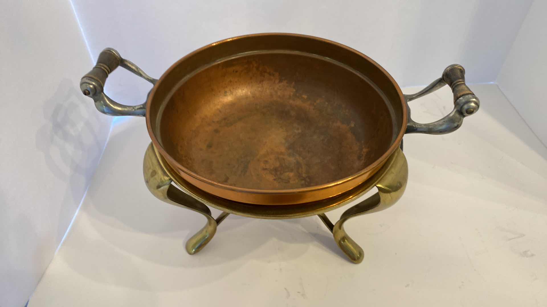 Photo 4 of VINTAGE COPPER CHAFFING DISH