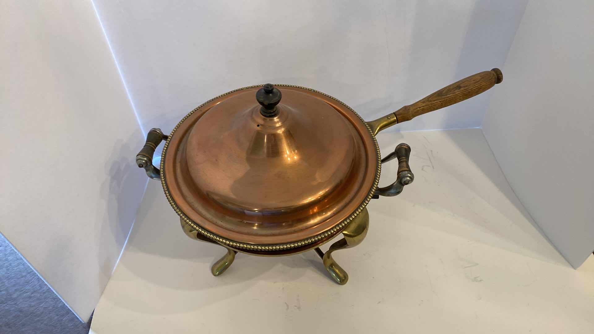 Photo 2 of VINTAGE COPPER CHAFFING DISH