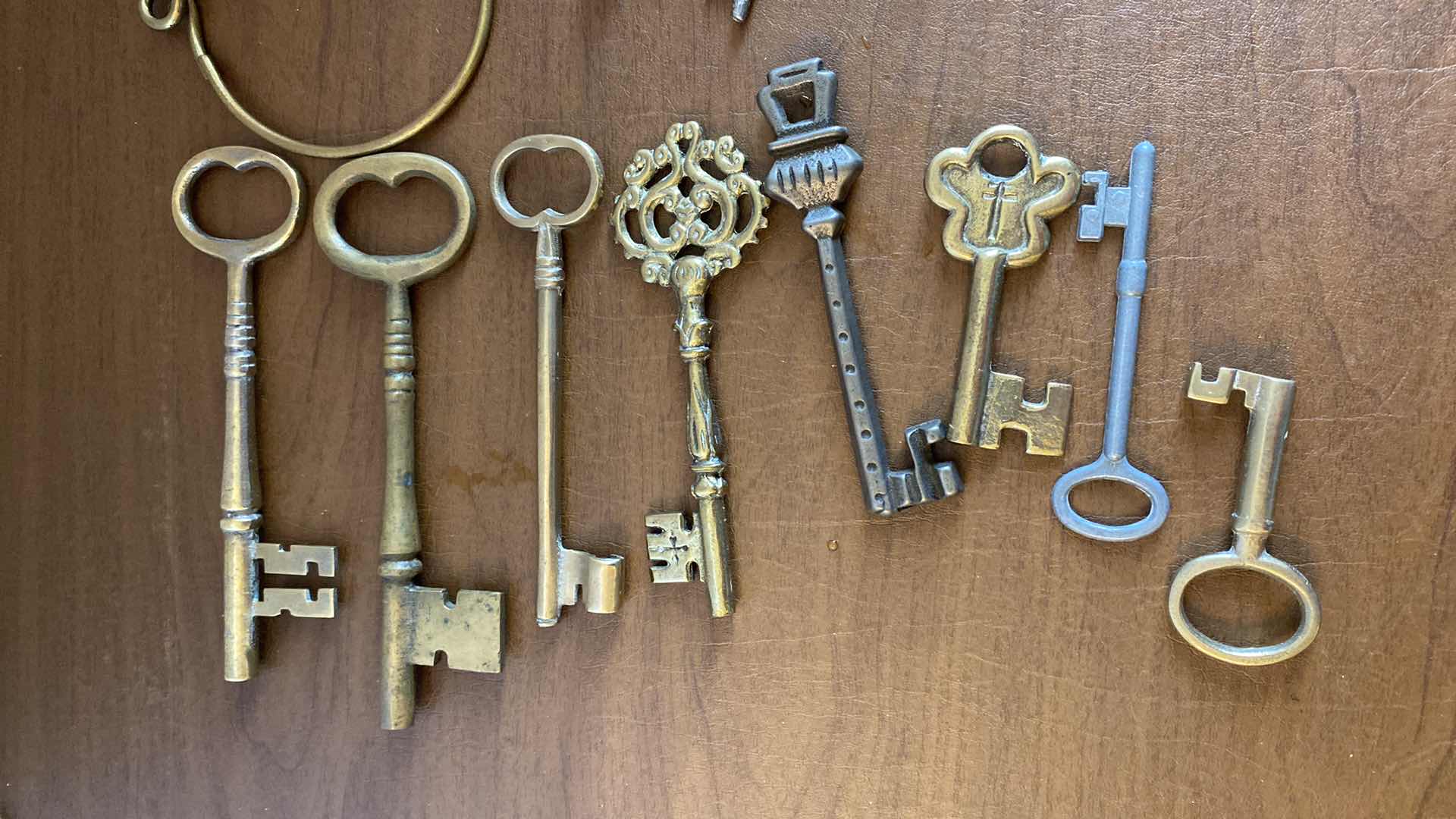 Photo 2 of BRASS KEY COLLECTION