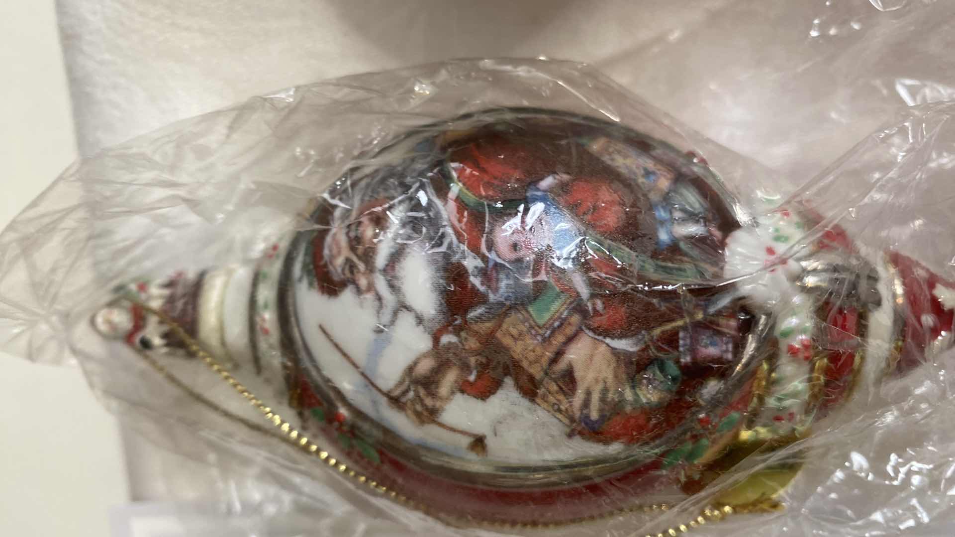 Photo 3 of VINTAGE THREE BRADFORD EXCHANGE COLLECTIBLE ORNAMENTS WITH CERTIFICATE OF AUTHENTICITY