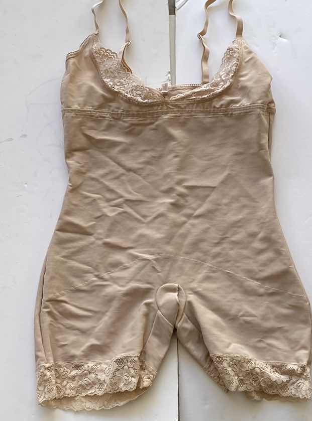 Photo 1 of MWT WOMENS TADASHI SHOJI SHAPEWEAR SIZE XL