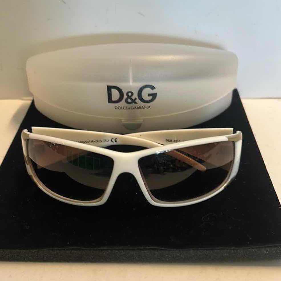 Photo 1 of D & G DOLCE AND GABBANA SUNGLASSES