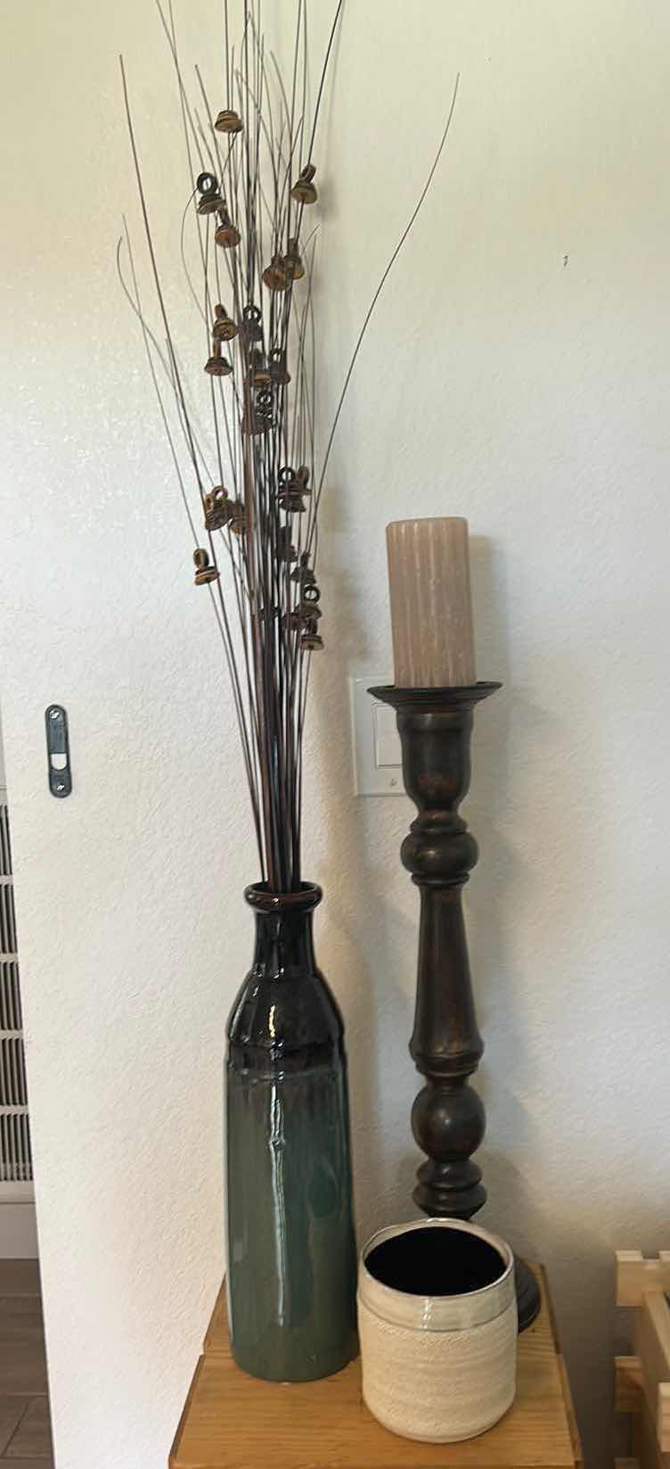 Photo 1 of HOME DECOR - 3PC (CANDLE HOLDER H2’