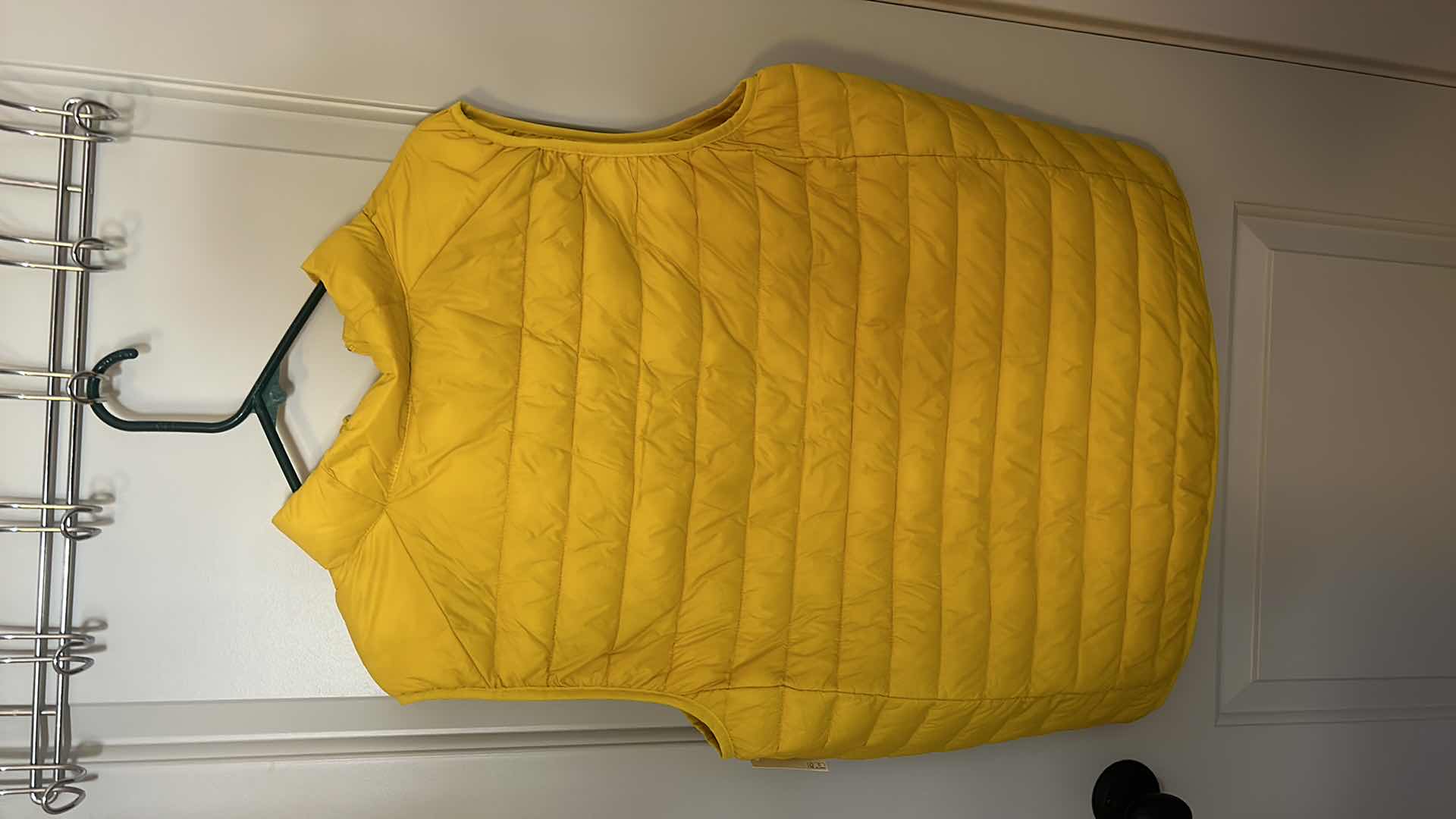 Photo 3 of MENSWEAR/WOMENSWEAR NWT YELLOW PUFFER VEST SIZE L