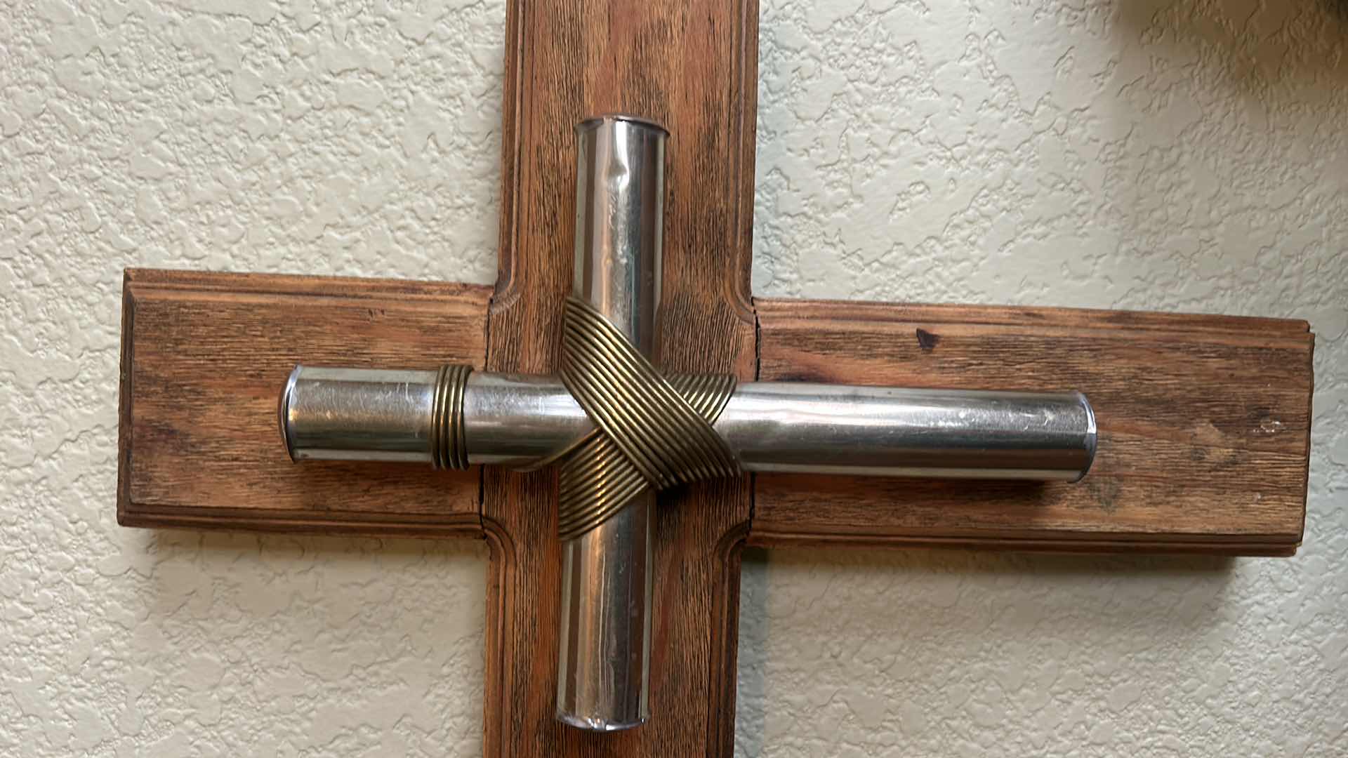 Photo 1 of 3 PC HOME DECOR (CROSS 12”)