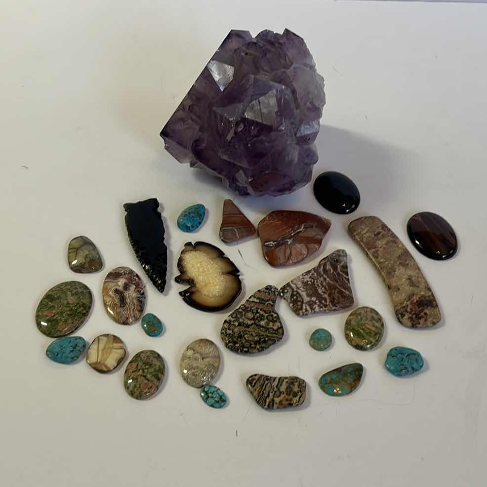Photo 1 of STONE COLLECTION