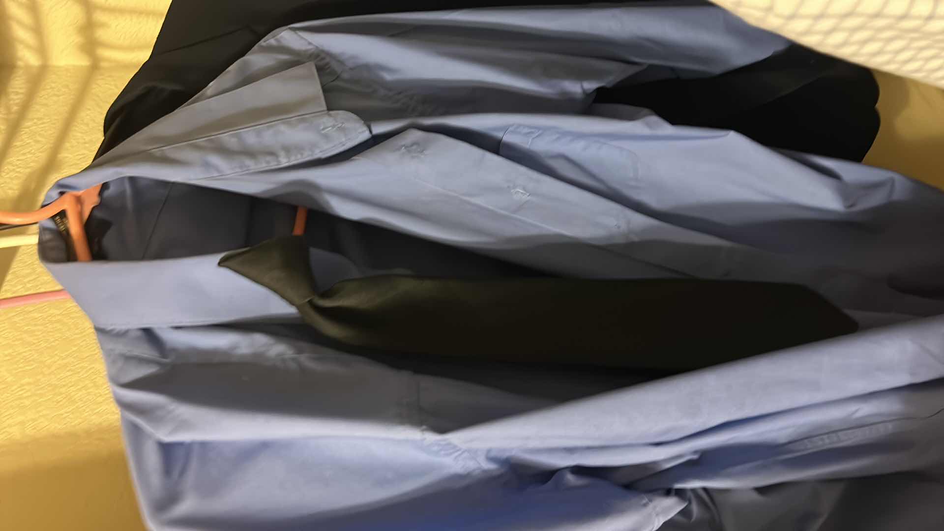 Photo 1 of MENS XXL CLOTHING ASSORTMENT