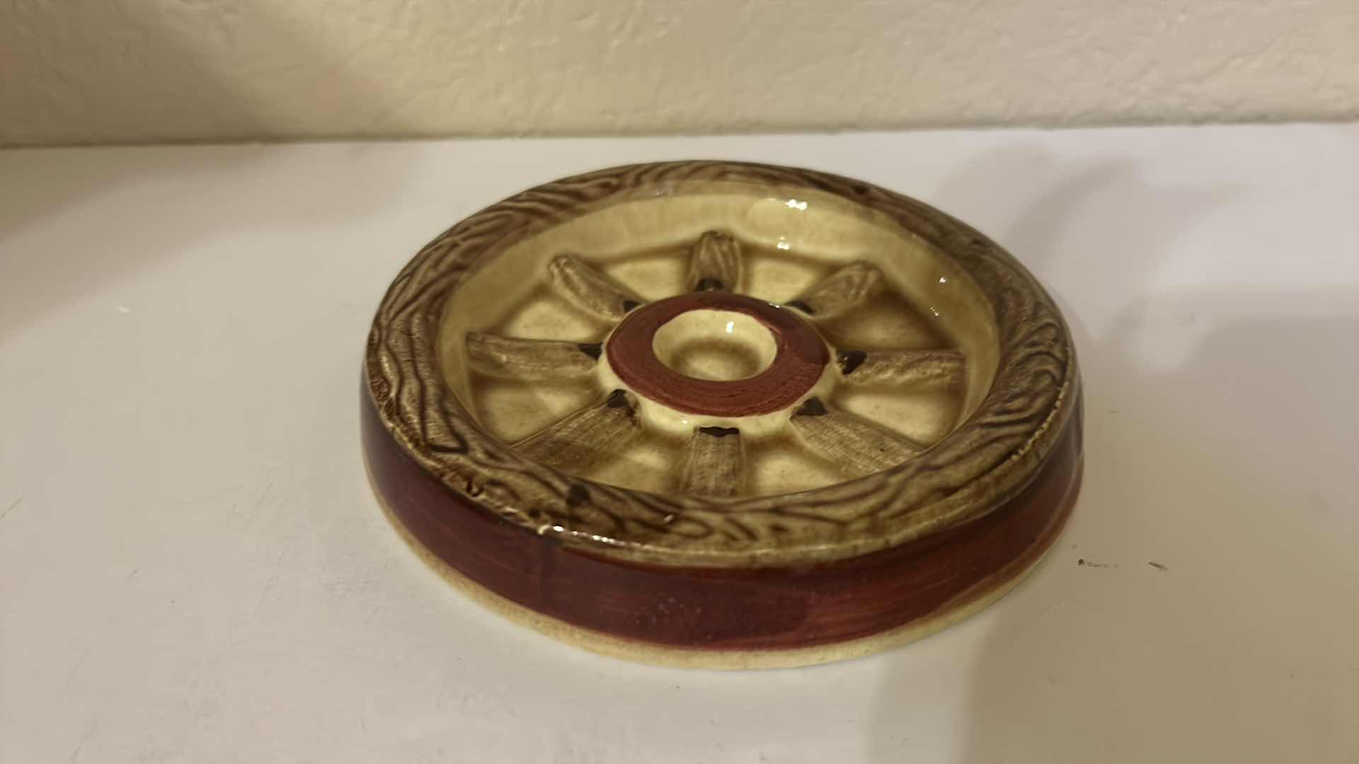 Photo 1 of HOME DECOR ASSORTMENT