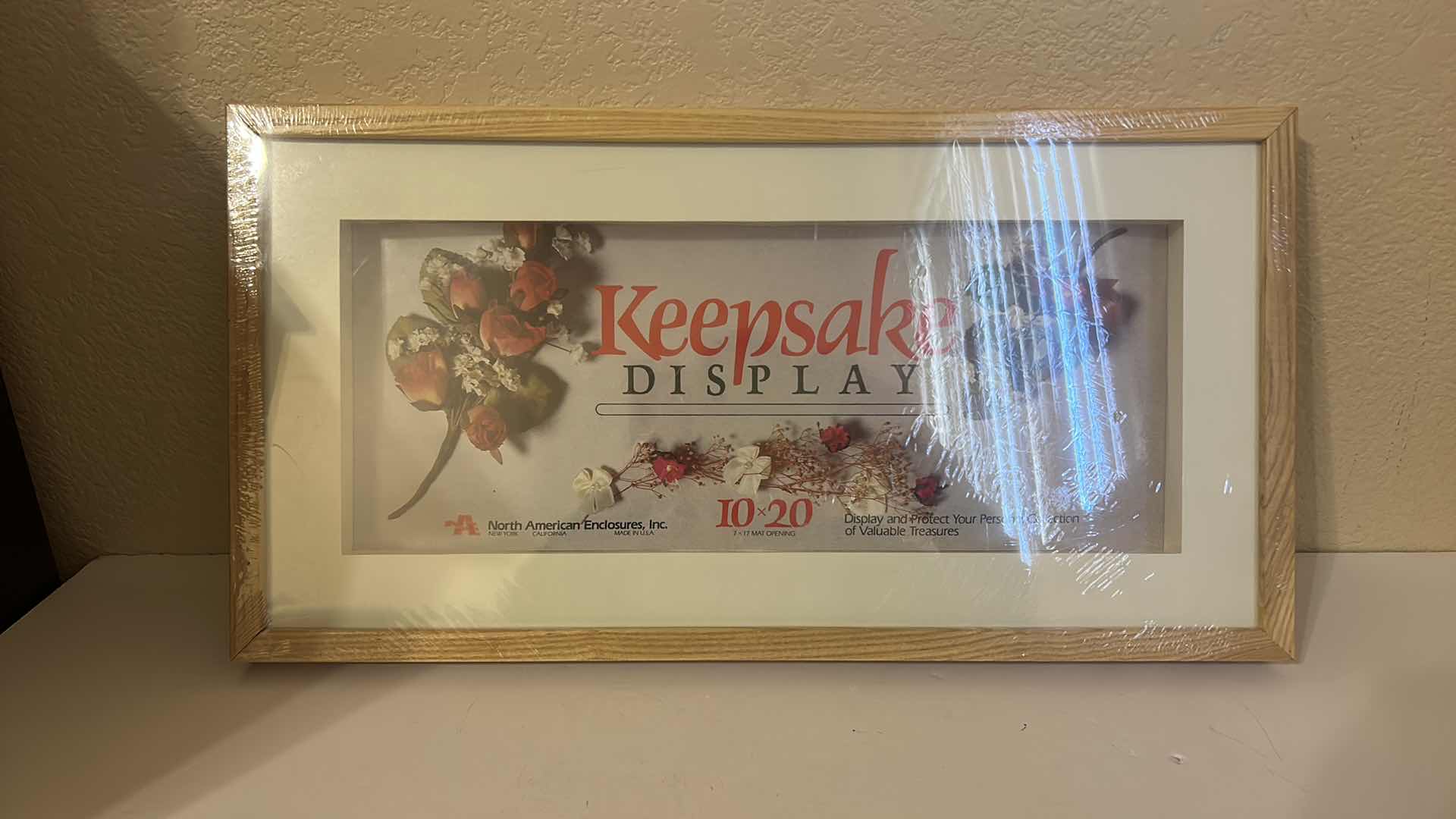 Photo 1 of HOME DECOR ASSORTMENT