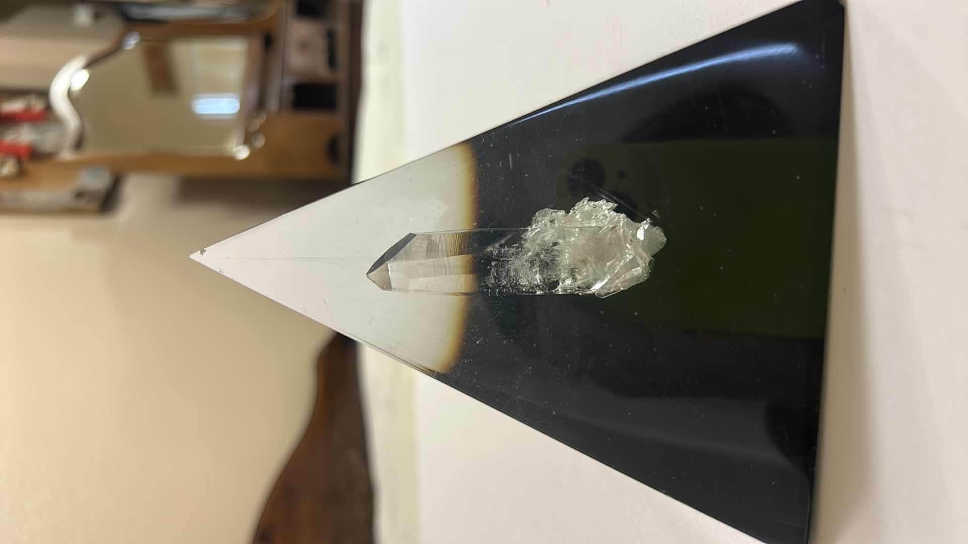 Photo 4 of PYRAMID WITH CRYSTAL 6”