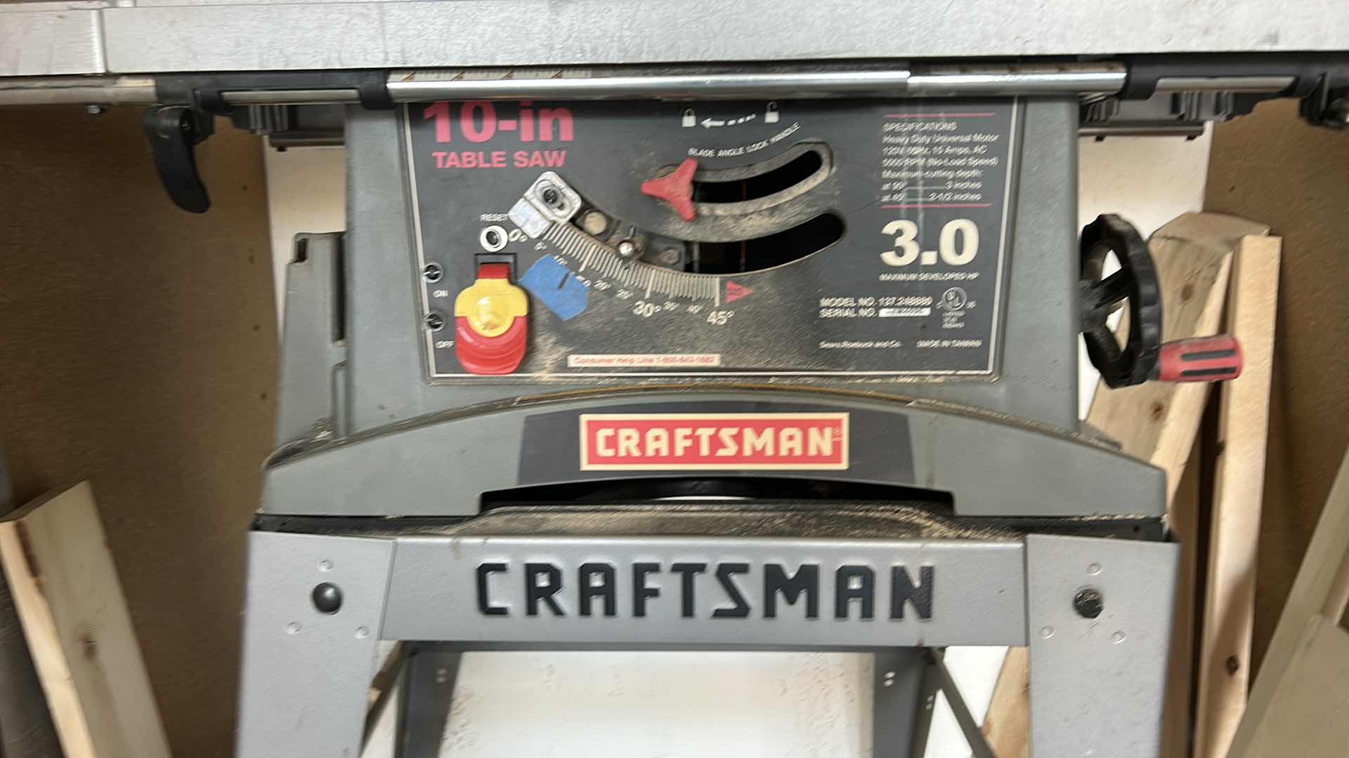 Photo 2 of CRAFTSMAN 10” TABLE SAW