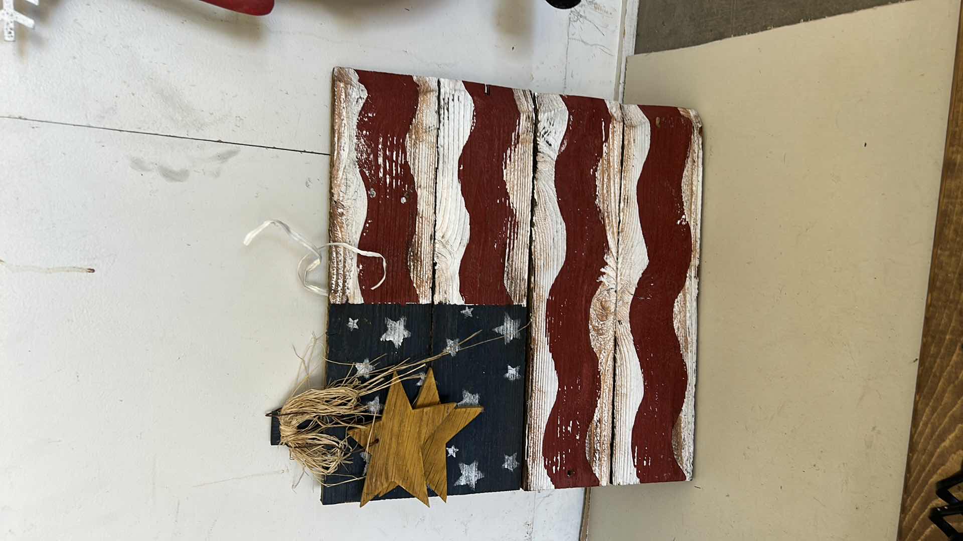 Photo 1 of HOME DECOR ASSORTMENT