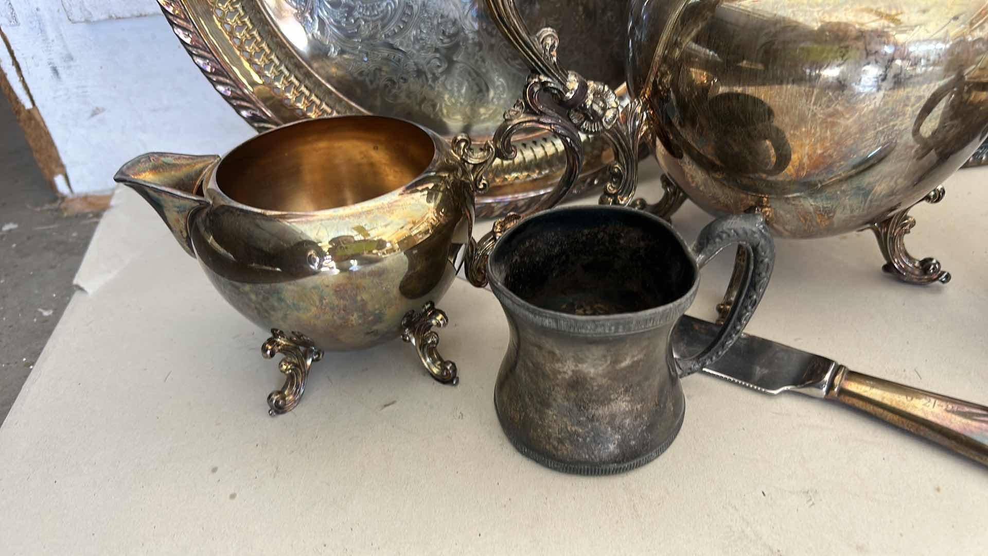 Photo 3 of FB ROGERS SILVER COMPANY VINTAGE SILVERPLATED ASSORTMENT