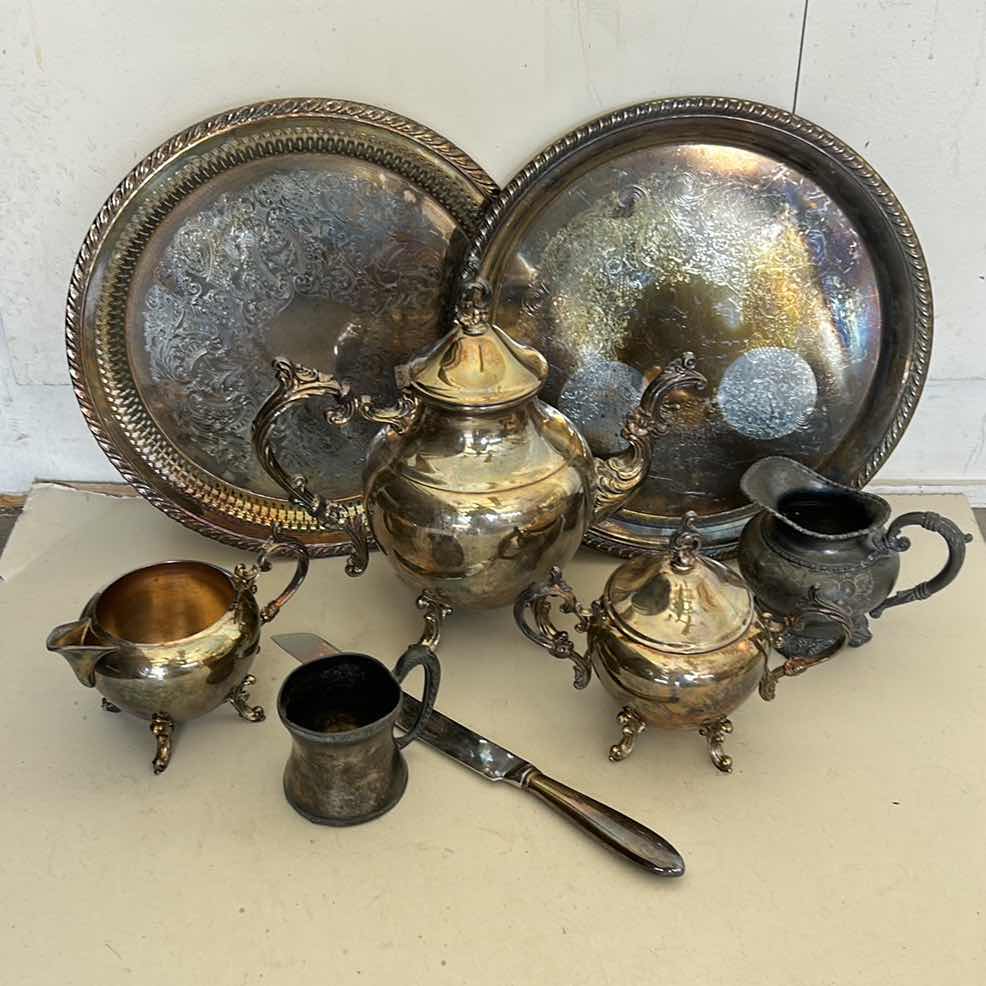 Photo 1 of FB ROGERS SILVER COMPANY VINTAGE SILVERPLATED ASSORTMENT