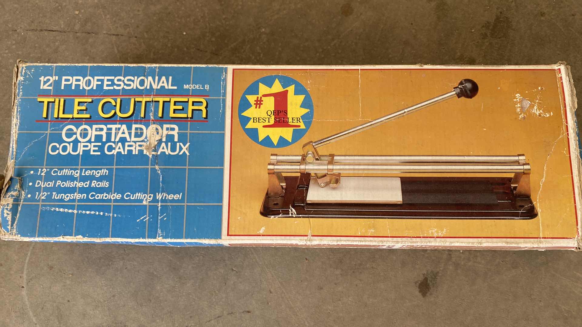 Photo 1 of TILE CUTTER