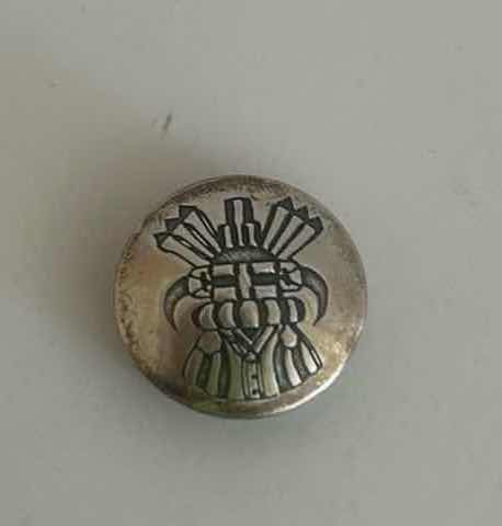 Photo 2 of 3 VINTAGE SOUTHWESTERN STERLING SILVER ROUND HANDMADE BUTTON COVERS