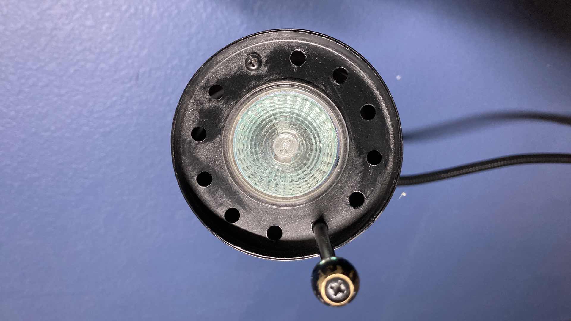 Photo 3 of LED FLEX NECK FLOOR LAMP 10” X 71”