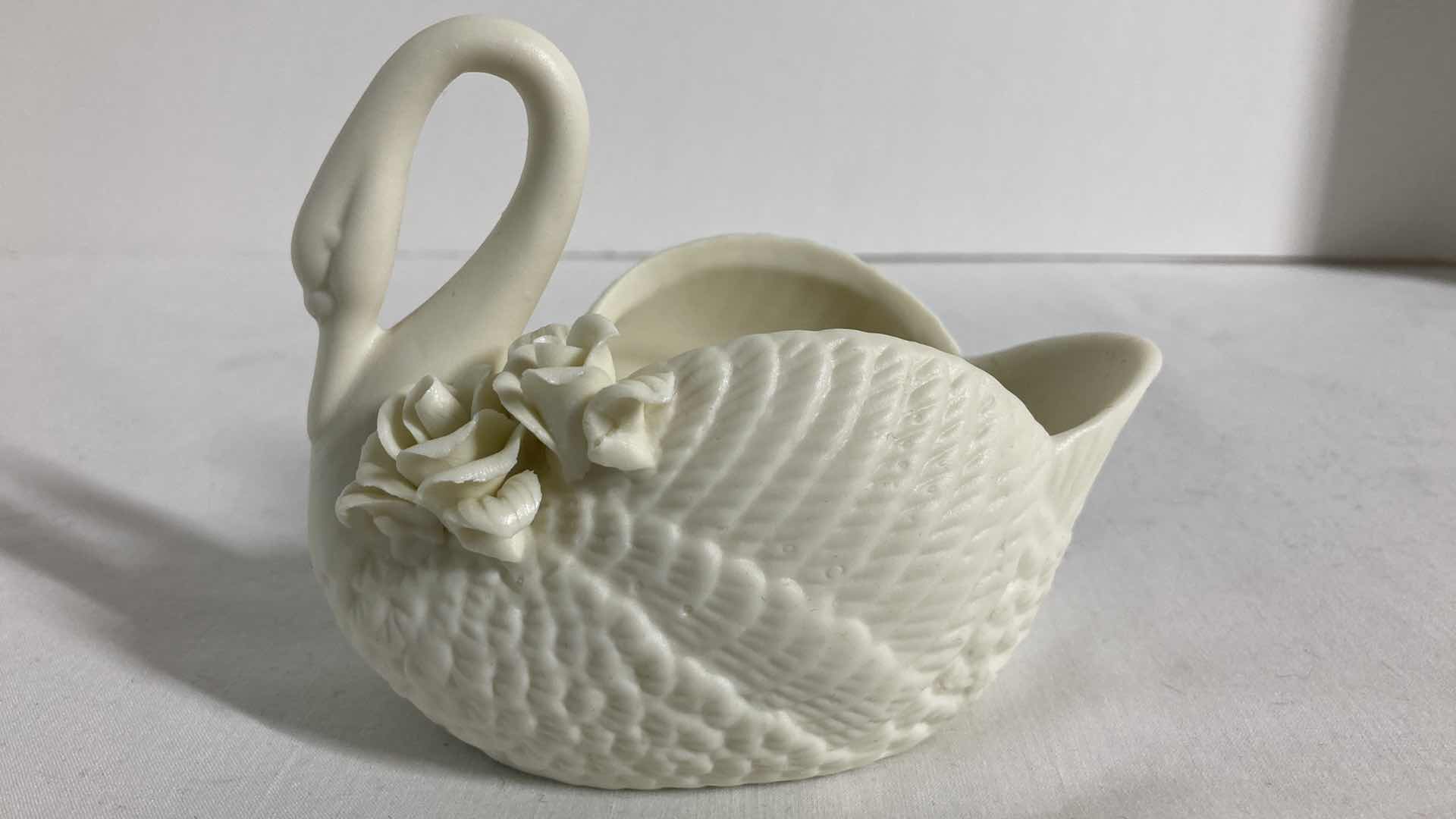 Photo 1 of SWAN CERAMIC CANDY DISH 3” X 4.5” H3.25”