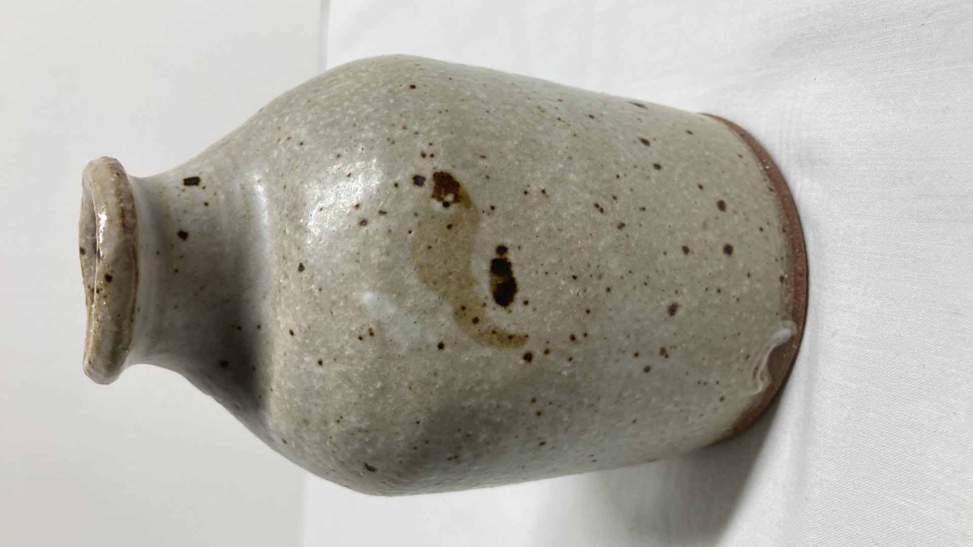 Photo 3 of DISTORTED EARTH TONE POTTERY 3.25” X 3” H5”
