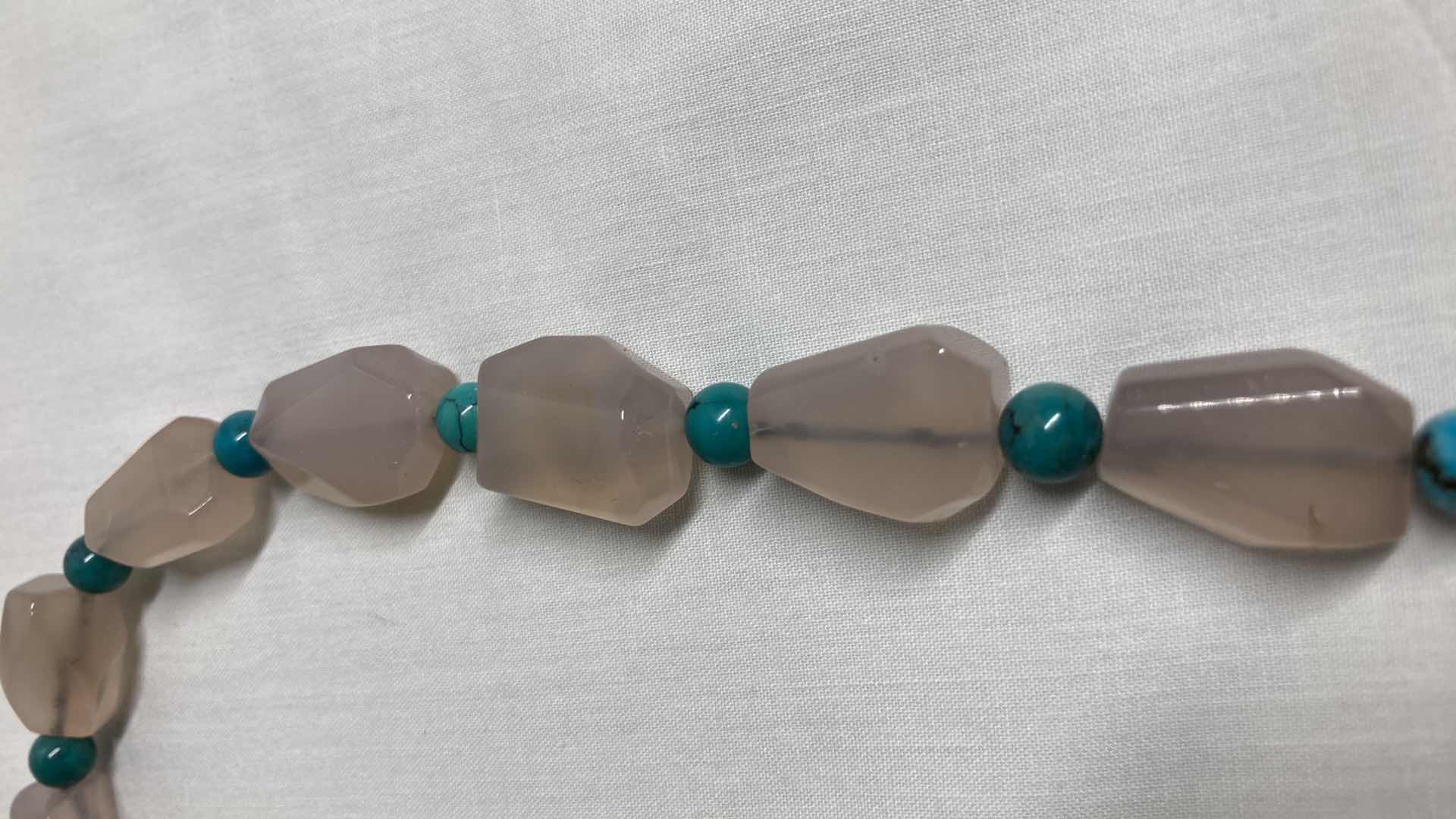 Photo 3 of ROSE QUARTZ & TURQUOISE BEAD NECKLACE 0.5” X 21”