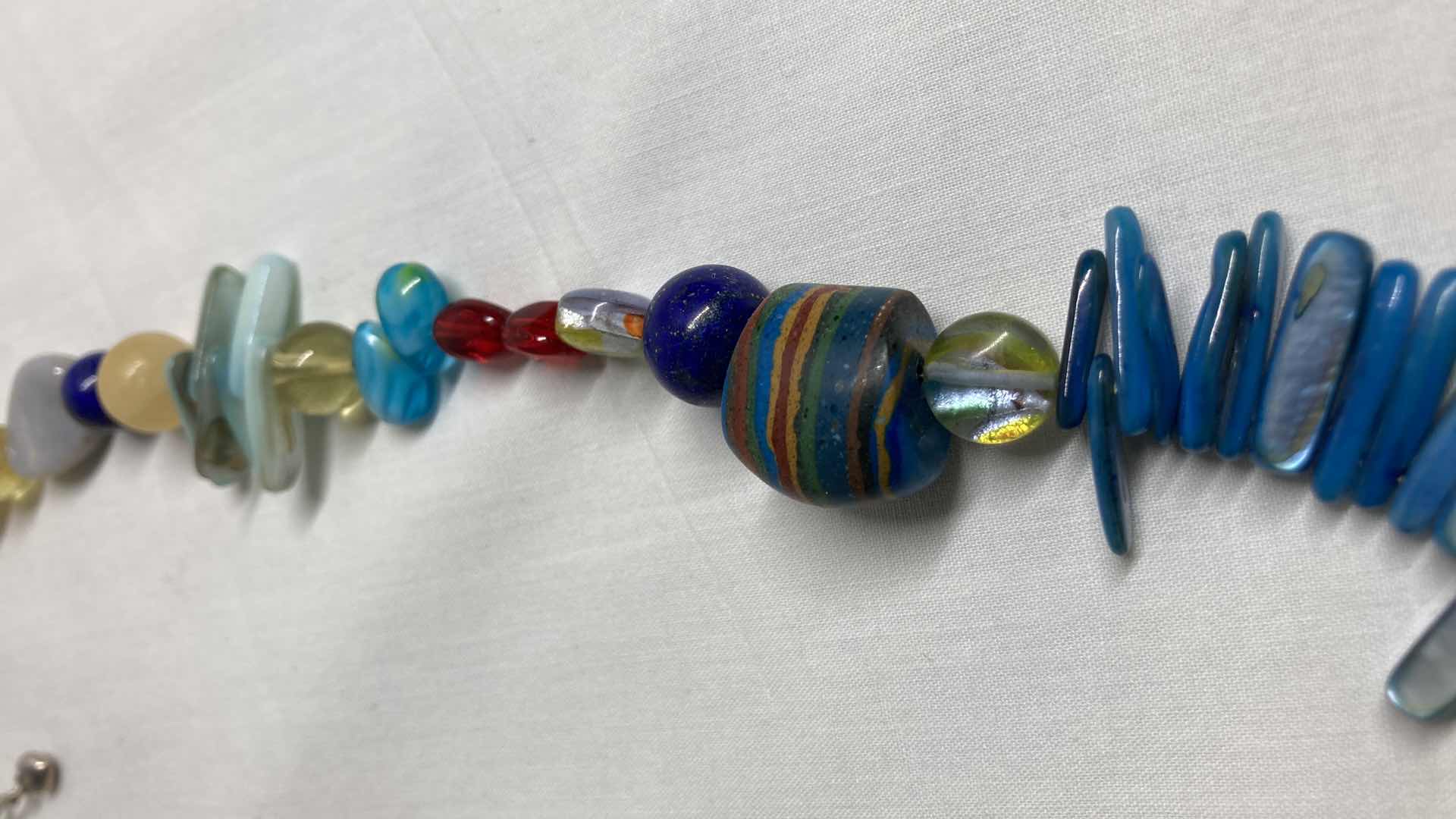 Photo 3 of MULTI COLORED BEAD & STONE NECKLACE 0.75” X 24.5”