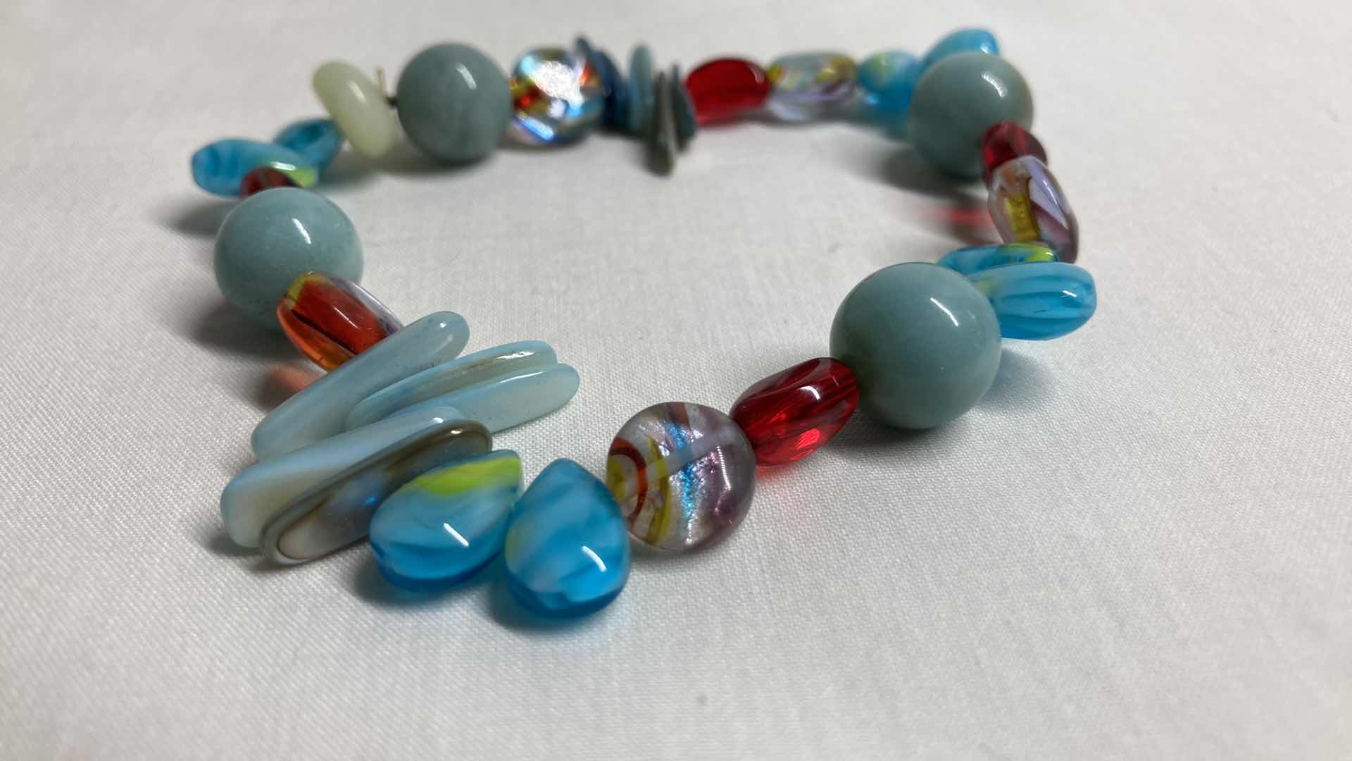 Photo 3 of MULTI COLORED BEAD & STONE BRACELET 0.75” X 4”