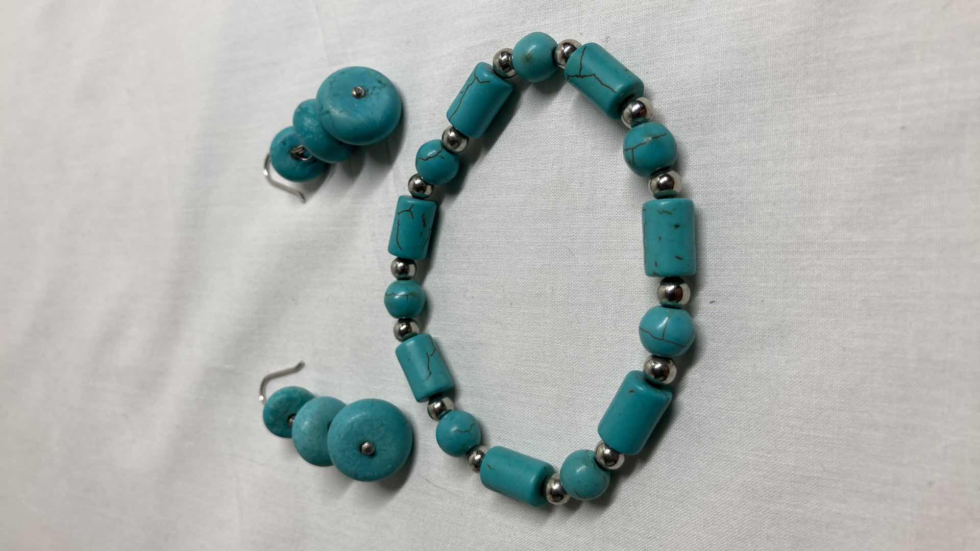 Photo 1 of TURQUOISE 4” BRACELET & EARRING 2” SET